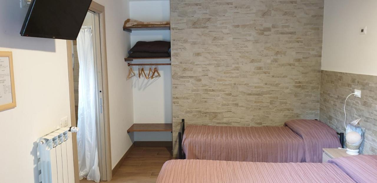 Agriturismo Il Casale Pica Posta Buitenkant foto