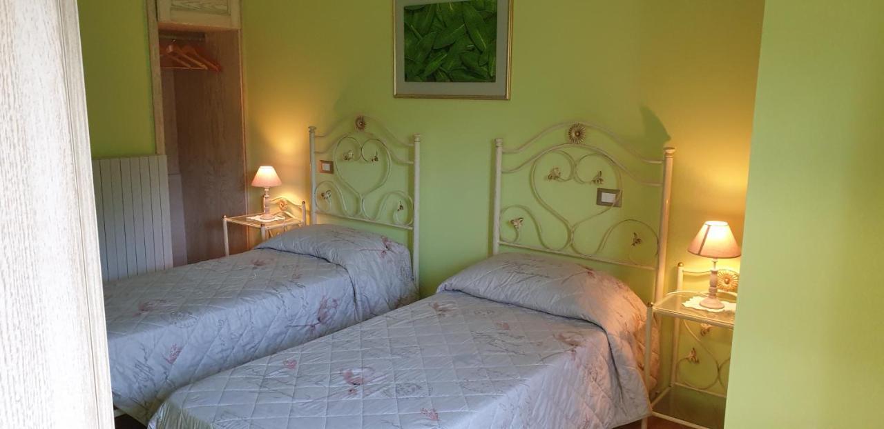 Agriturismo Il Casale Pica Posta Buitenkant foto