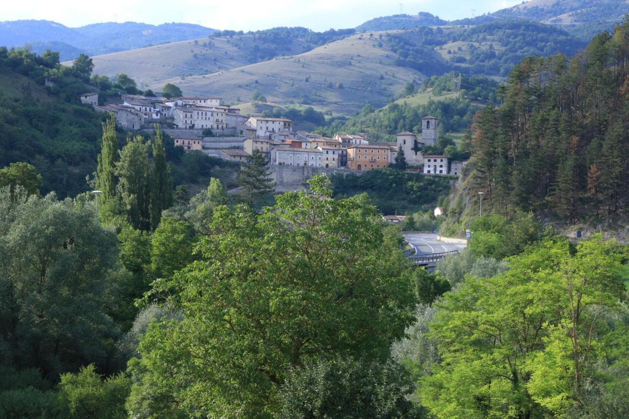 Agriturismo Il Casale Pica Posta Buitenkant foto